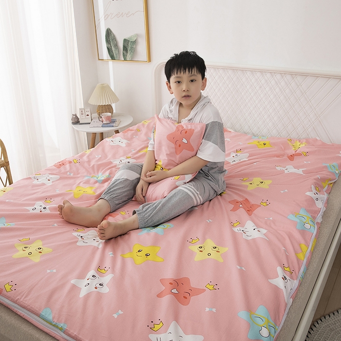 91家纺网 家纺一手货源 找家纺 萌朵防踢被 2025新款纯棉儿童防踢被儿童睡袋（大豆被芯） 满天星
