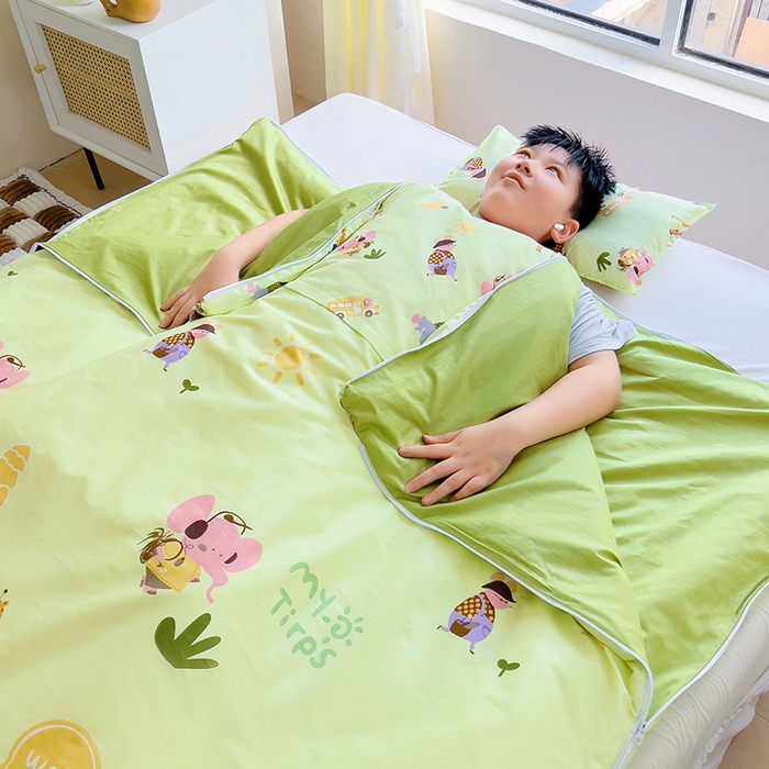 91家纺网 家纺一手货源 找家纺 萌朵防踢被 2025新款纯棉儿童防踢被儿童睡袋（大豆被芯） 长颈鹿