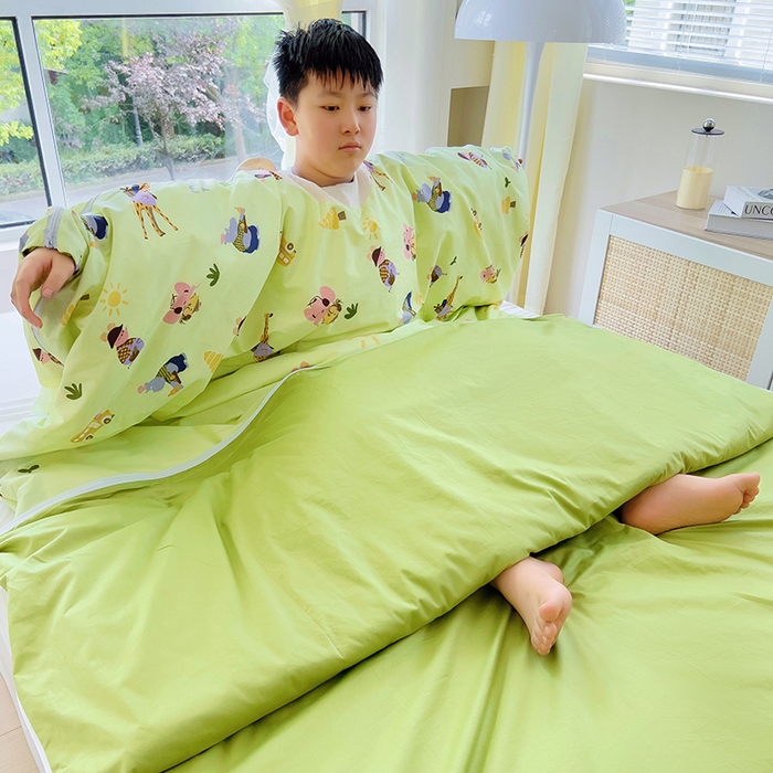 91家纺网 家纺一手货源 找家纺 萌朵防踢被 2025新款纯棉儿童防踢被儿童睡袋（大豆被芯） 长颈鹿