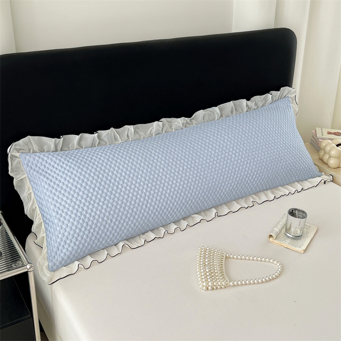 91家纺网 家纺一手货源 找家纺 圣比熊 2026新款A类凉感冰豆豆凉席花边冰丝枕套情侣双人1.8m枕头套加长枕芯套 凉豆豆-宝石蓝