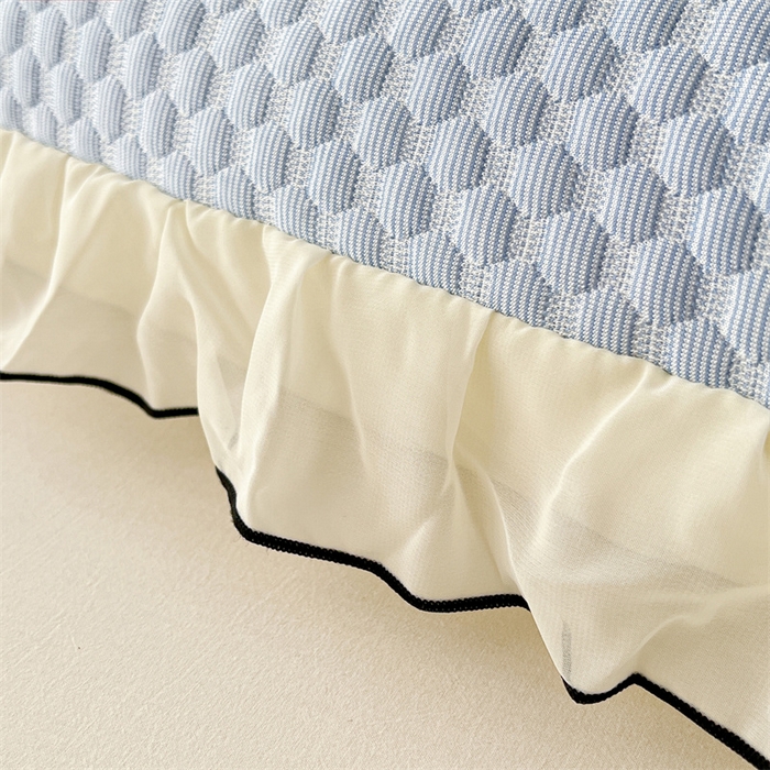 91家纺网 家纺一手货源 找家纺 圣比熊 2026新款A类凉感冰豆豆凉席花边冰丝枕套情侣双人1.8m枕头套加长枕芯套 凉豆豆-宝石蓝