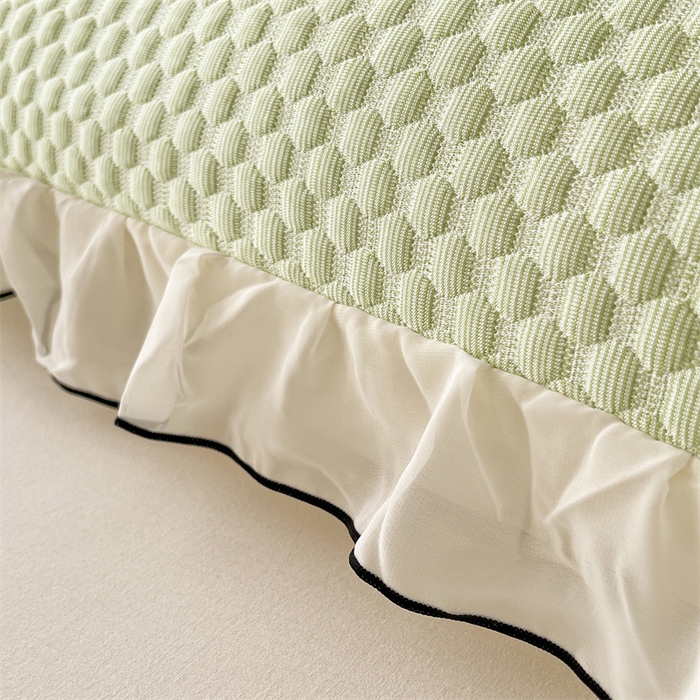 91家纺网 家纺一手货源 找家纺 圣比熊 2026新款A类凉感冰豆豆凉席花边冰丝枕套情侣双人1.8m枕头套加长枕芯套 凉豆豆-清澈绿