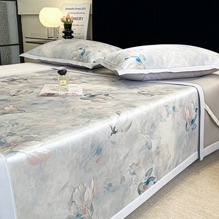 91家纺网 家纺一手货源 找家纺 倾慕家纺 2026新款A类数码印花冰泉丝凉席 玉兰雅韵蓝