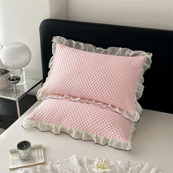 91家纺网 家纺一手货源 找家纺 梦舒羽 2026新款A类凉感冰豆豆凉席花边枕套宿舍一只装枕头套一对枕芯套 凉豆豆-仙气粉