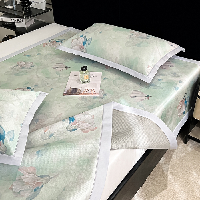 91家纺网 家纺一手货源 找家纺 倾慕家纺 2026新款A类数码印花冰泉丝凉席 玉兰雅韵青