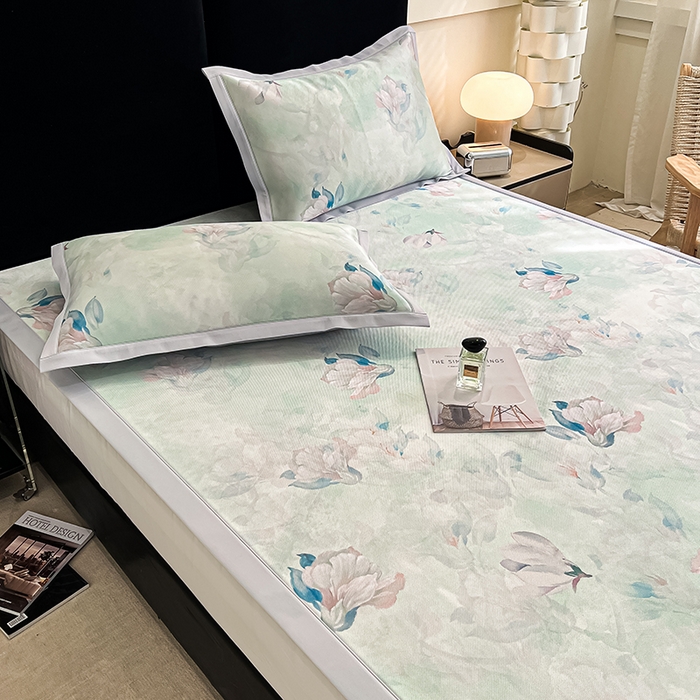 91家纺网 家纺一手货源 找家纺 倾慕家纺 2026新款A类数码印花冰泉丝凉席 玉兰雅韵青