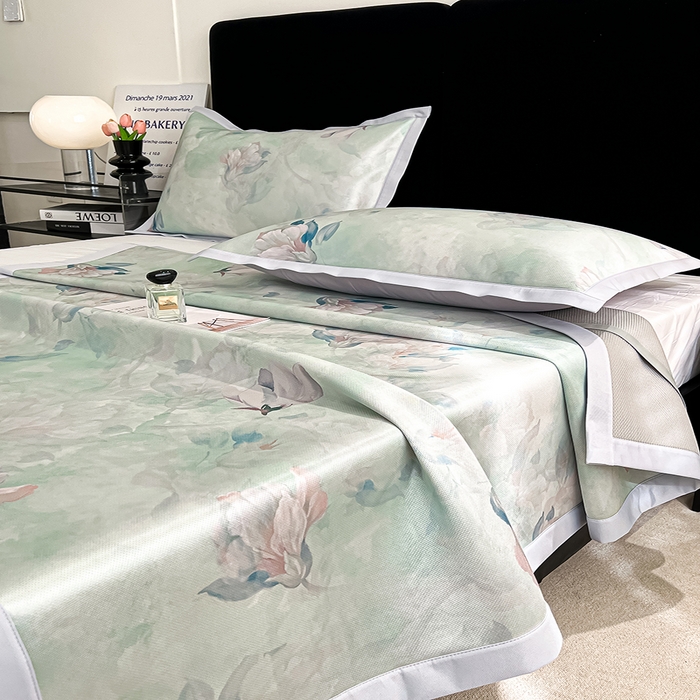 91家纺网 家纺一手货源 找家纺 倾慕家纺 2026新款A类数码印花冰泉丝凉席 玉兰雅韵青