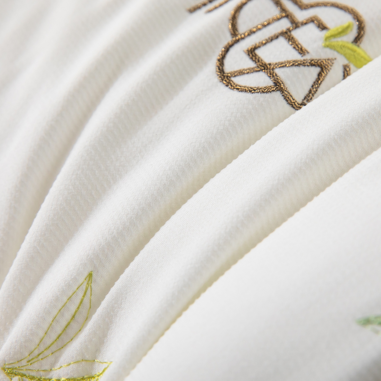 91家纺网 家纺一手货源 找家纺 （总）九州枕芯 2026新款春茶小锦羽丝棉枕枕头枕芯