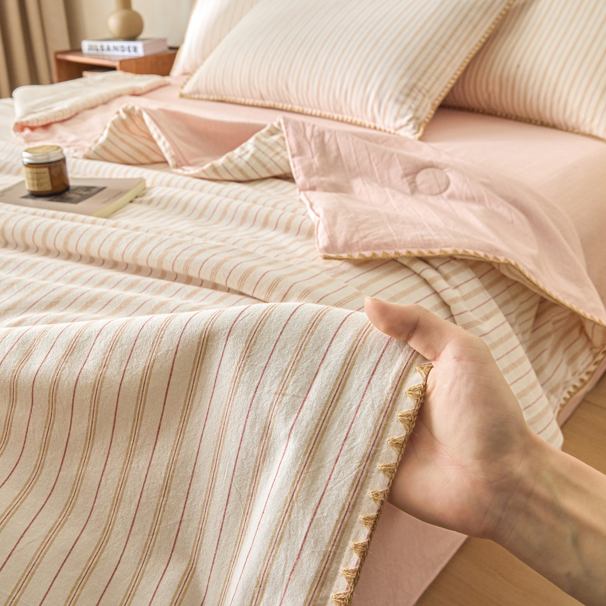 91家纺网 家纺一手货源 找家纺 （总）如一 2026新款全棉色织水洗棉条纹三角针夏被四件套