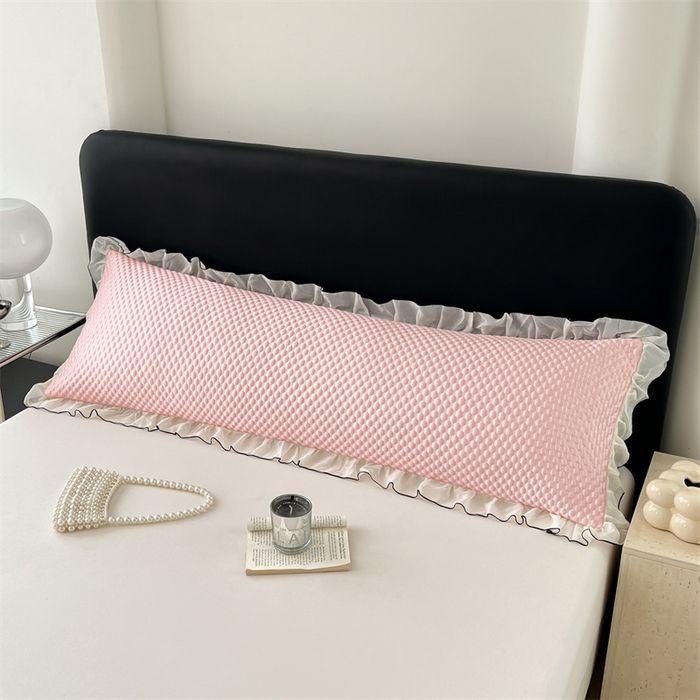 91家纺网 家纺一手货源 找家纺 梦舒羽 2026新款A类凉感冰豆豆凉席花边冰丝枕套情侣双人1.8m枕头套加长枕芯套 凉豆豆-仙气粉