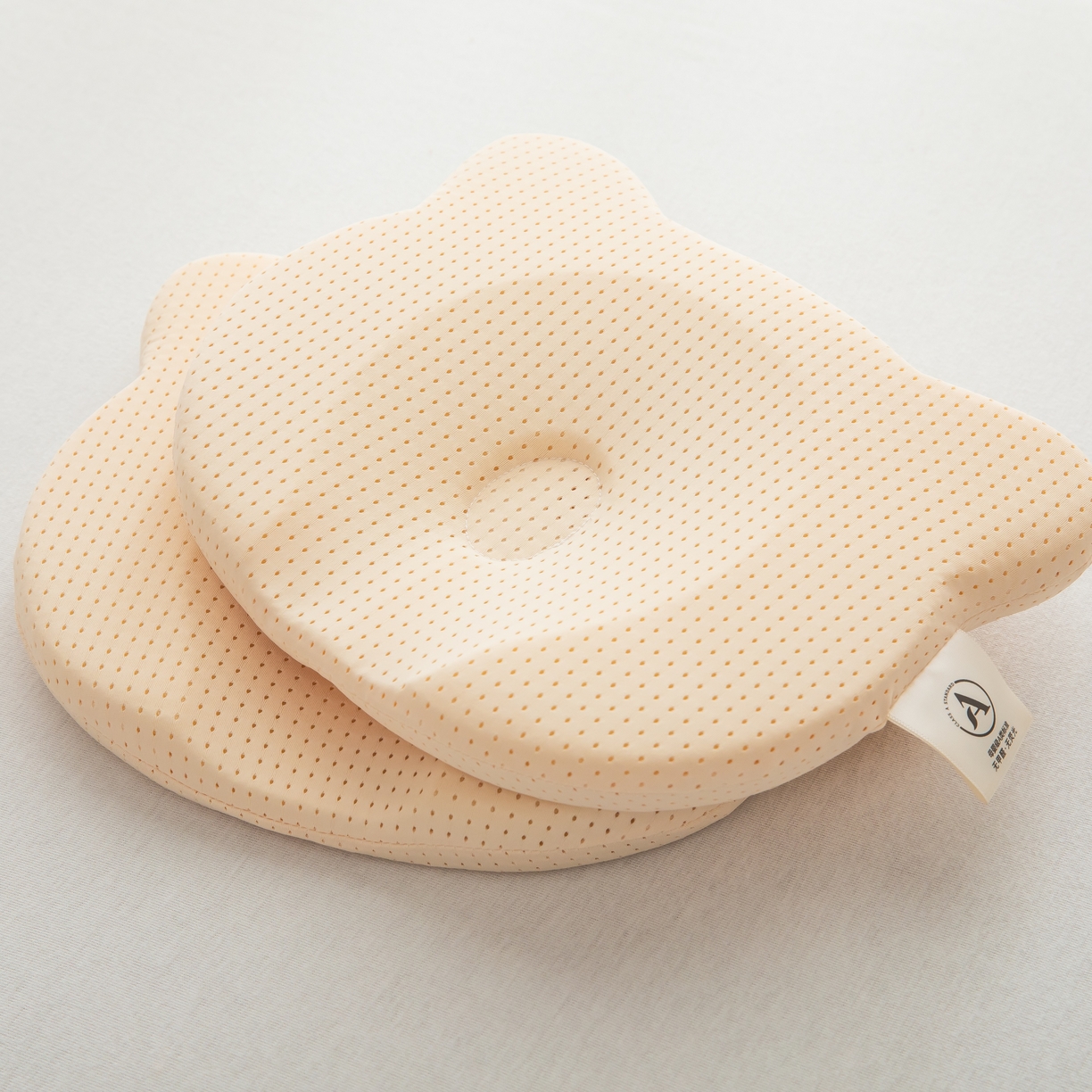 91家纺网 家纺一手货源 找家纺 九州枕芯 2026新款硅胶婴儿定型枕枕头枕芯 米色