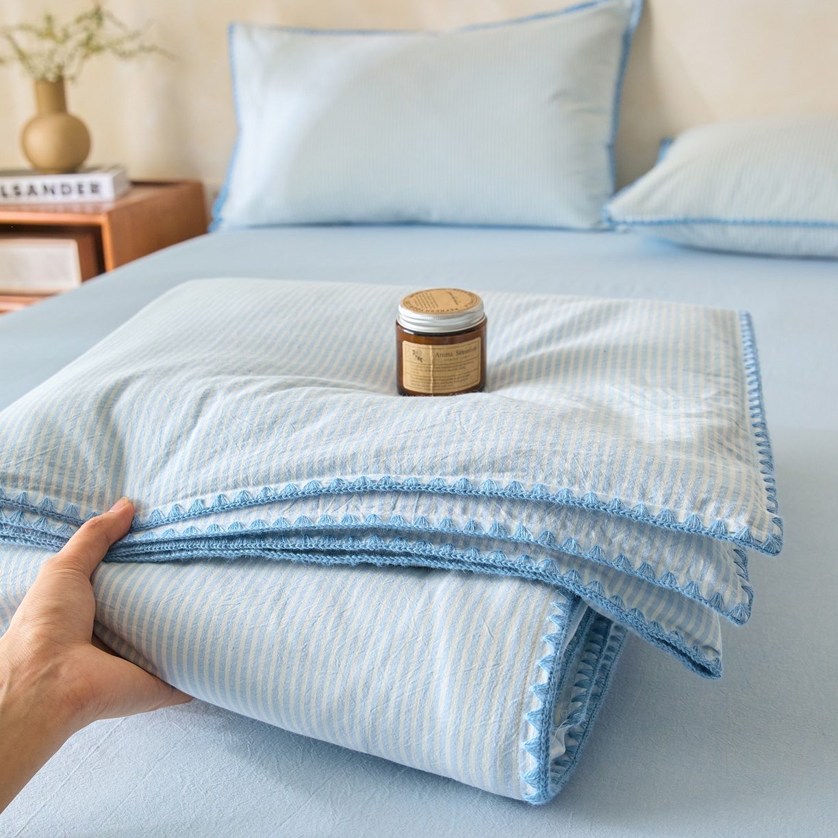 91家纺网 家纺一手货源 找家纺 如一 2026新款全棉色织水洗棉条纹三角针夏被四件套 海岸蓝