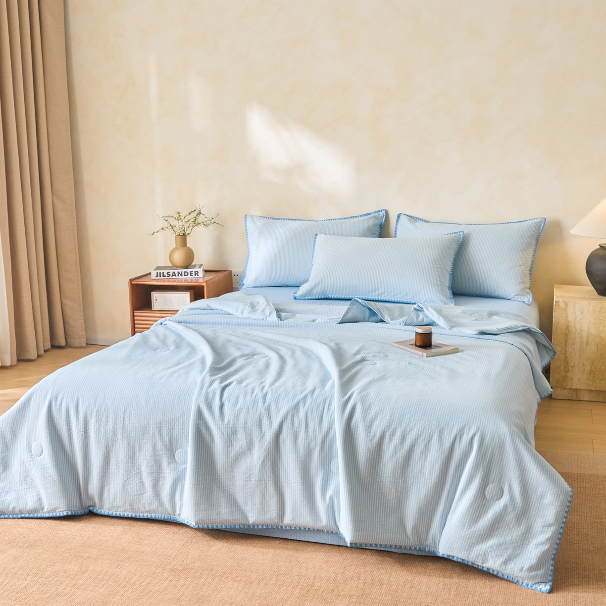 91家纺网 家纺一手货源 找家纺 如一 2026新款全棉色织水洗棉条纹三角针夏被四件套 海岸蓝