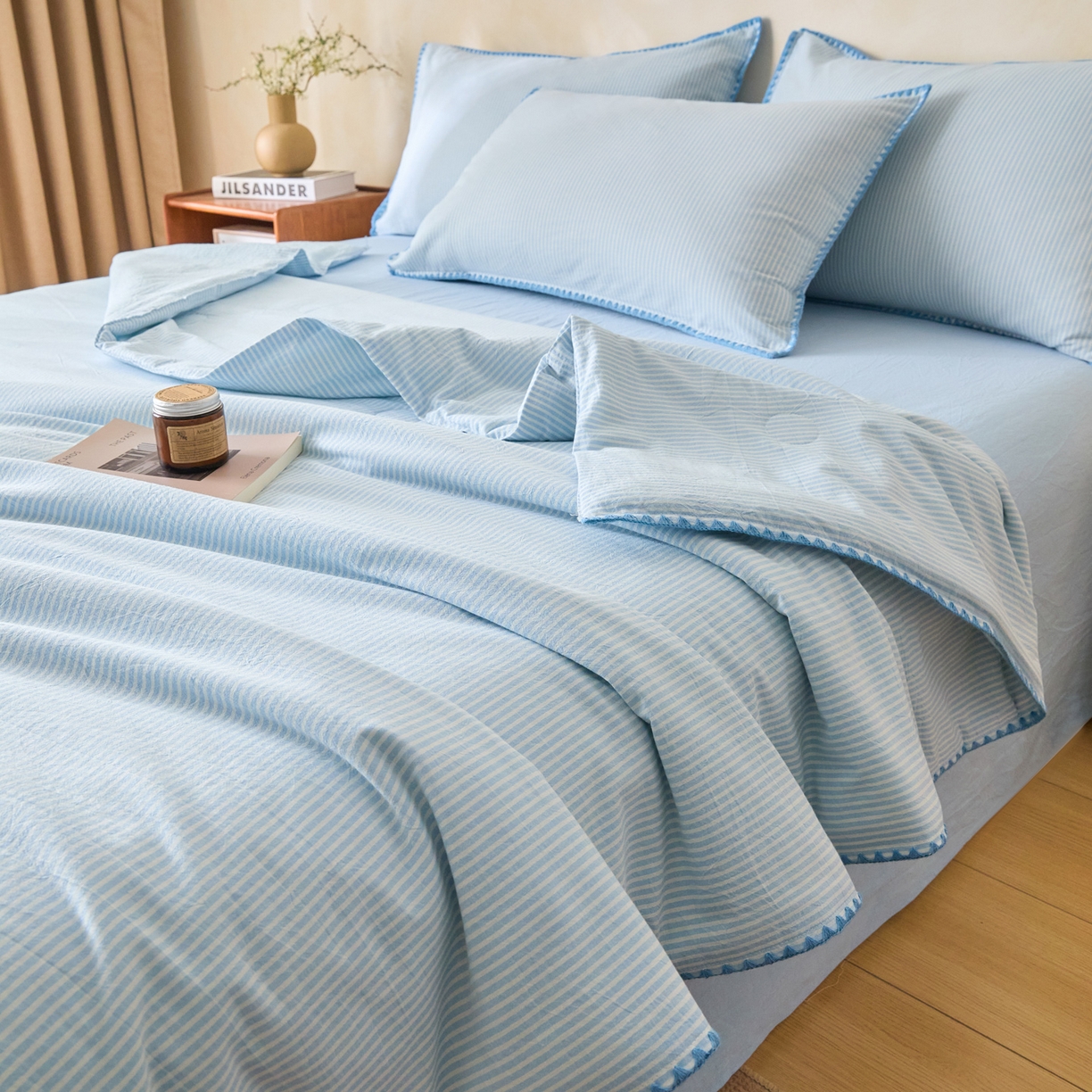 91家纺网 家纺一手货源 找家纺 如一 2026新款全棉色织水洗棉条纹三角针夏被四件套 海岸蓝