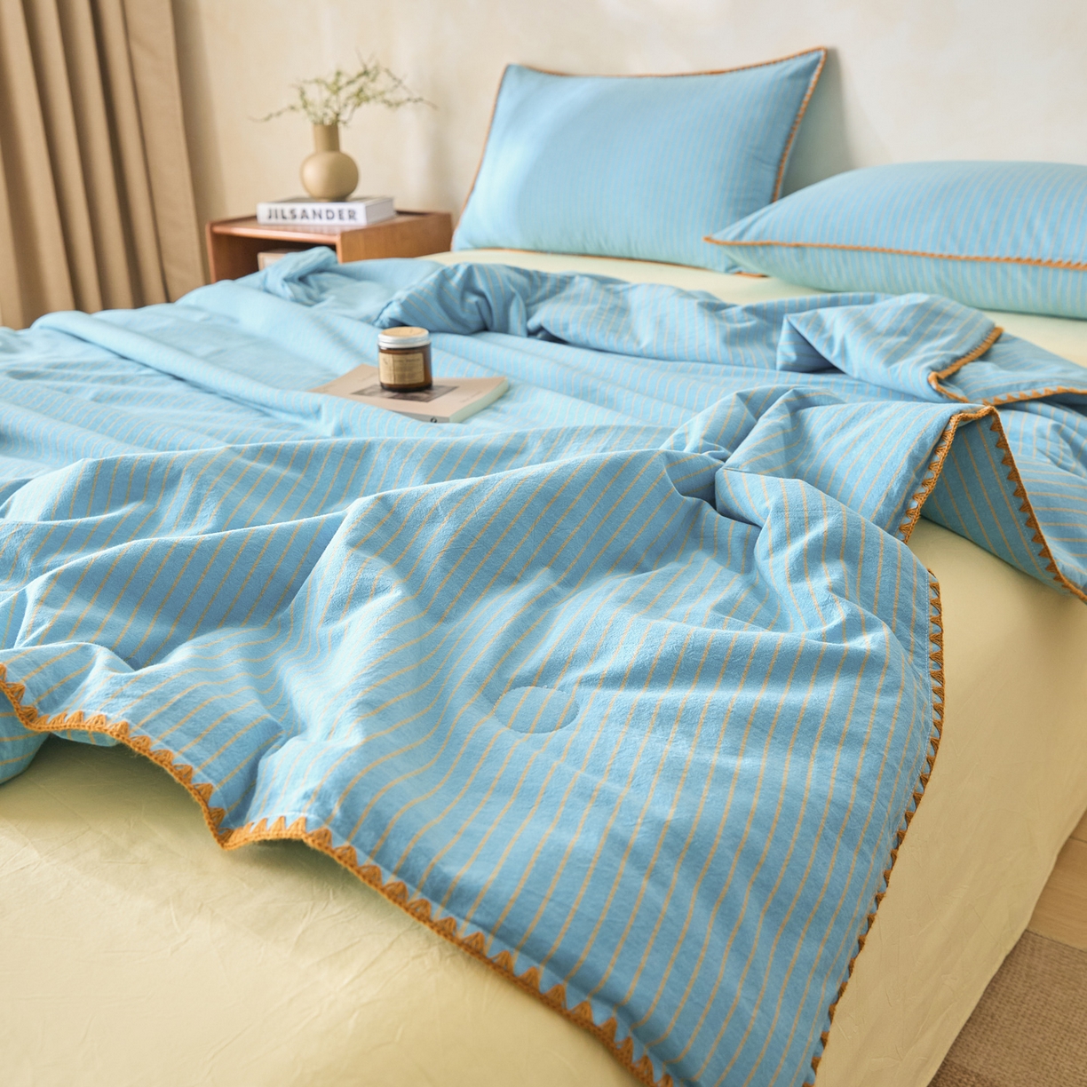 91家纺网 家纺一手货源 找家纺 如一 2026新款全棉色织水洗棉条纹三角针夏被四件套 晴空橙