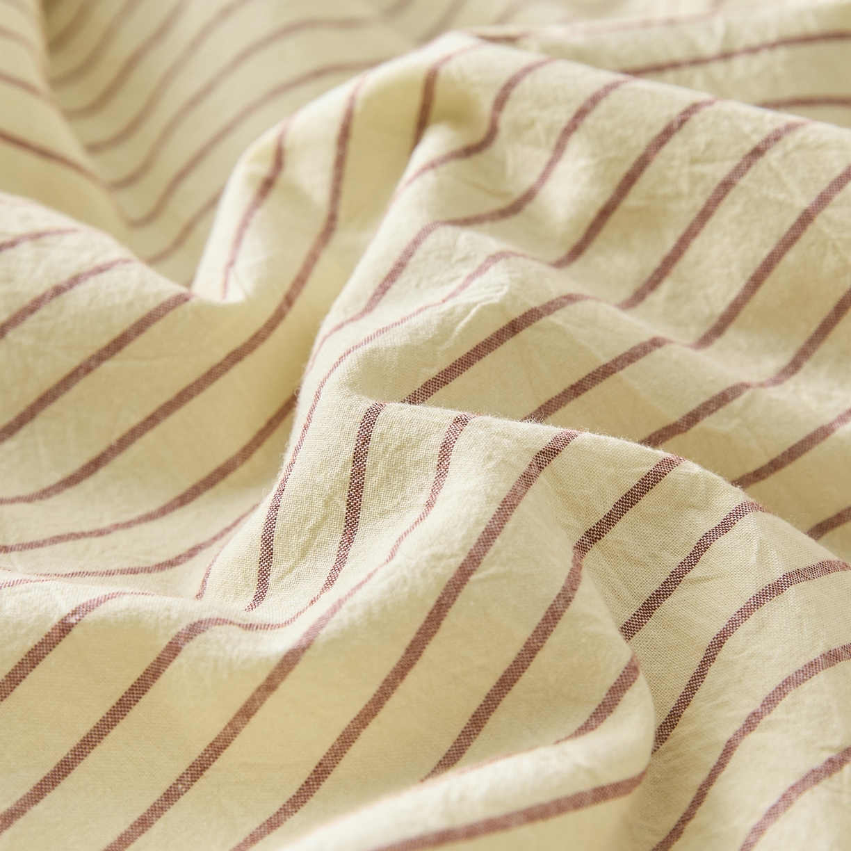 91家纺网 家纺一手货源 找家纺 如一 2026新款全棉色织水洗棉条纹三角针夏被四件套 晴空黄