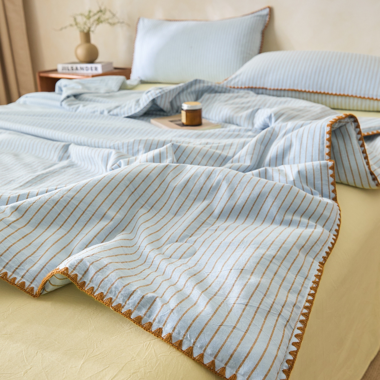 91家纺网 家纺一手货源 找家纺 如一 2026新款全棉色织水洗棉条纹三角针夏被四件套 晴空蓝