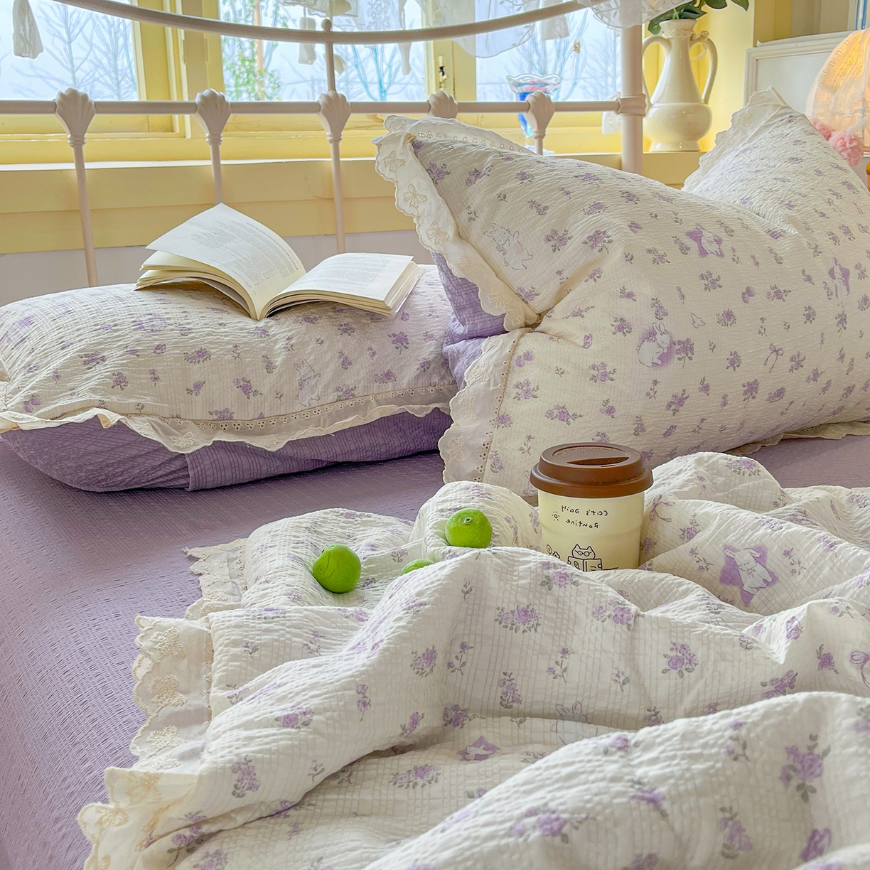 91家纺网 家纺一手货源 找家纺 金梦拉家纺 2026新款全棉花边系列泡芙纱泡泡纱夏被夏凉被空调被四件套 小紫花免