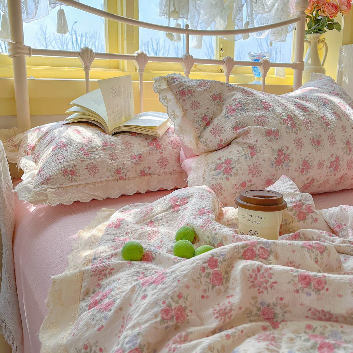 91家纺网 家纺一手货源 找家纺 金梦拉家纺 2026新款全棉花边系列泡芙纱泡泡纱夏被夏凉被空调被四件套 花漾浅梦