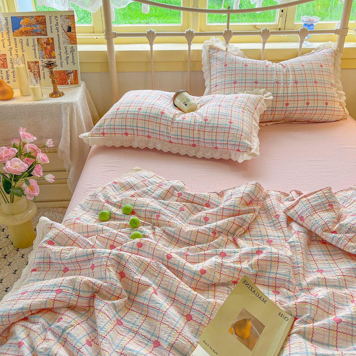 91家纺网 家纺一手货源 找家纺 金梦拉家纺 2026新款全棉花边系列泡芙纱泡泡纱夏被夏凉被空调被四件套 格格心动