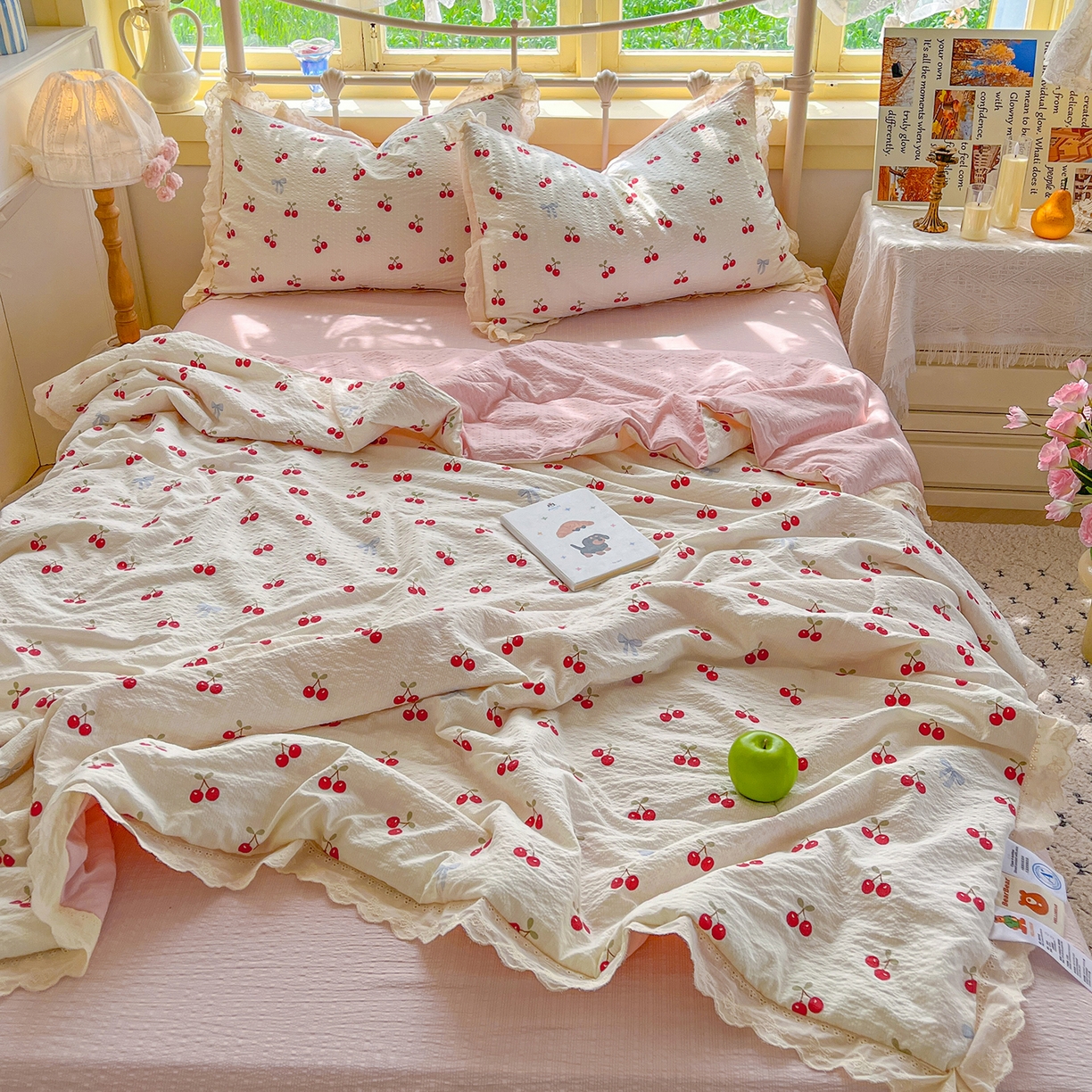 金梦拉家纺 2026新款全棉花边系列泡芙纱泡泡纱夏被夏凉被空调被四件套 甜甜樱桃