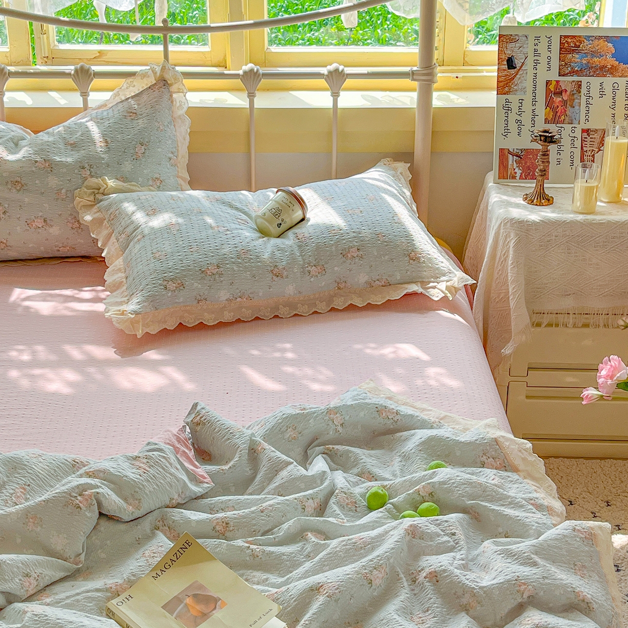 91家纺网 家纺一手货源 找家纺 金梦拉家纺 2026新款全棉花边系列泡芙纱泡泡纱夏被夏凉被空调被四件套 雾蓝粉黛