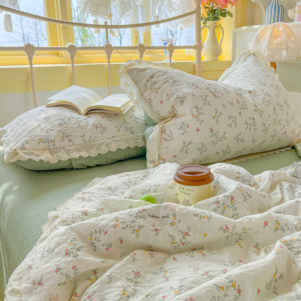 91家纺网 家纺一手货源 找家纺 金梦拉家纺 2026新款全棉花边系列泡芙纱泡泡纱夏被夏凉被空调被四件套 青草録