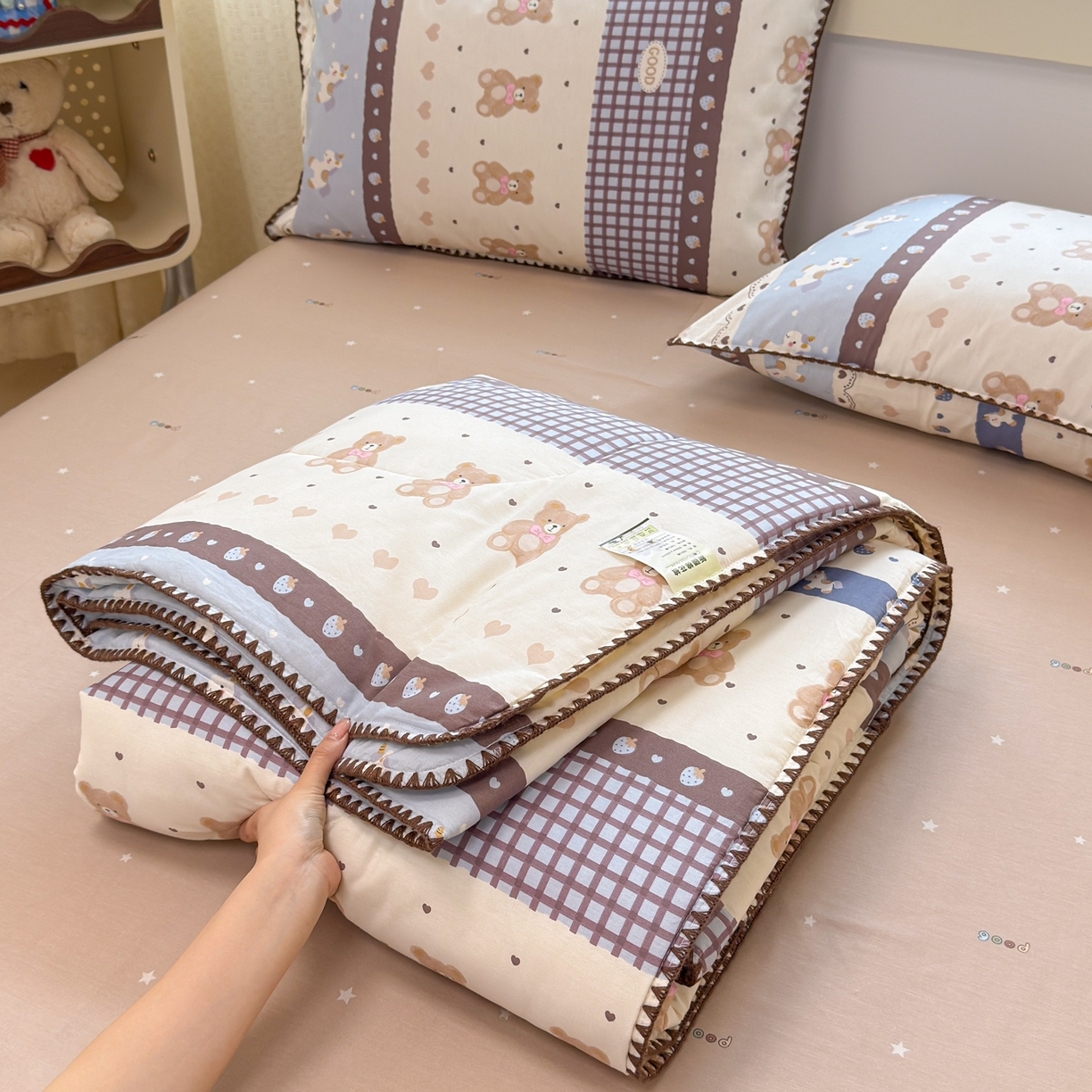 91家纺网 家纺一手货源 找家纺 沐辰 2026新款A类贝壳边全棉纯棉棉花夏被夏凉被空调被 安睡小熊