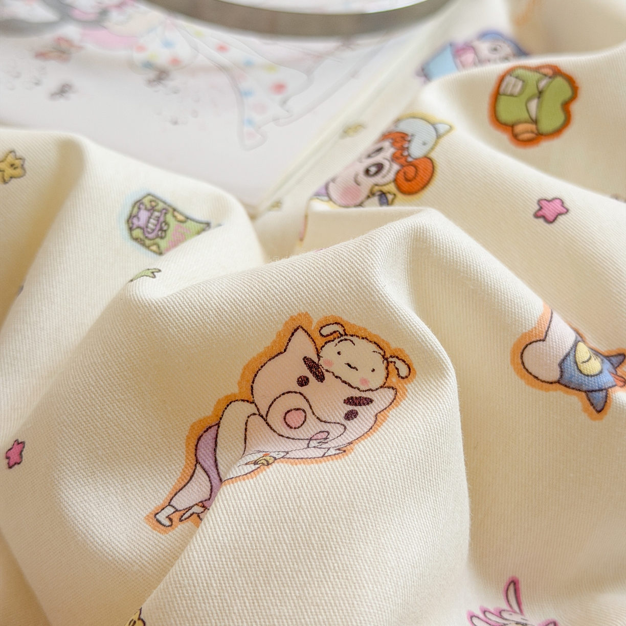 91家纺网 家纺一手货源 找家纺 沐辰 2026新款A类贝壳边全棉纯棉棉花夏被夏凉被空调被 蜡笔萌趣