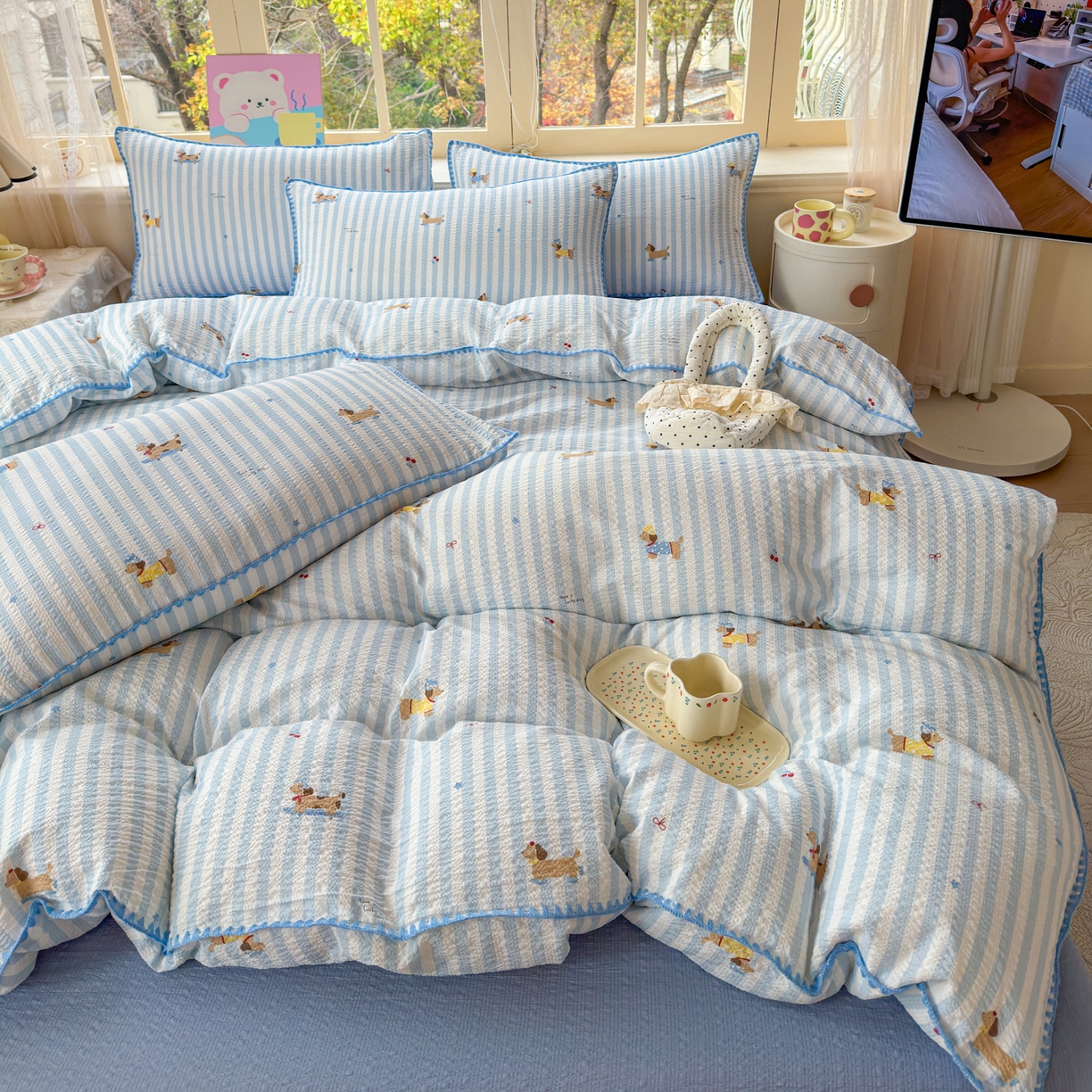 仟网汇 2026新款贝壳边泡芙纱三角针四件套 滑板狗