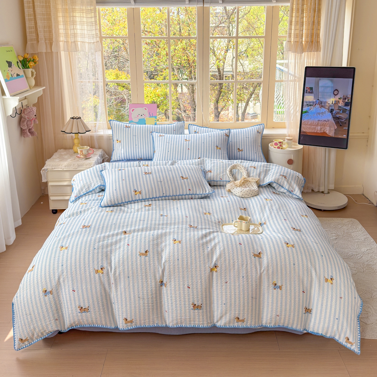 91家纺网 家纺一手货源 找家纺 仟网汇 2026新款贝壳边泡芙纱三角针四件套 滑板狗