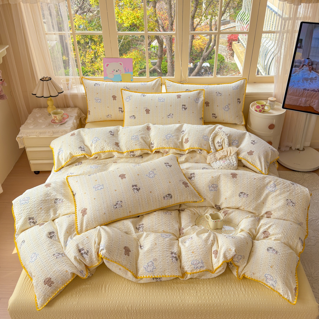 91家纺网 家纺一手货源 找家纺 仟网汇 2026新款贝壳边泡芙纱三角针四件套 奶油小狗