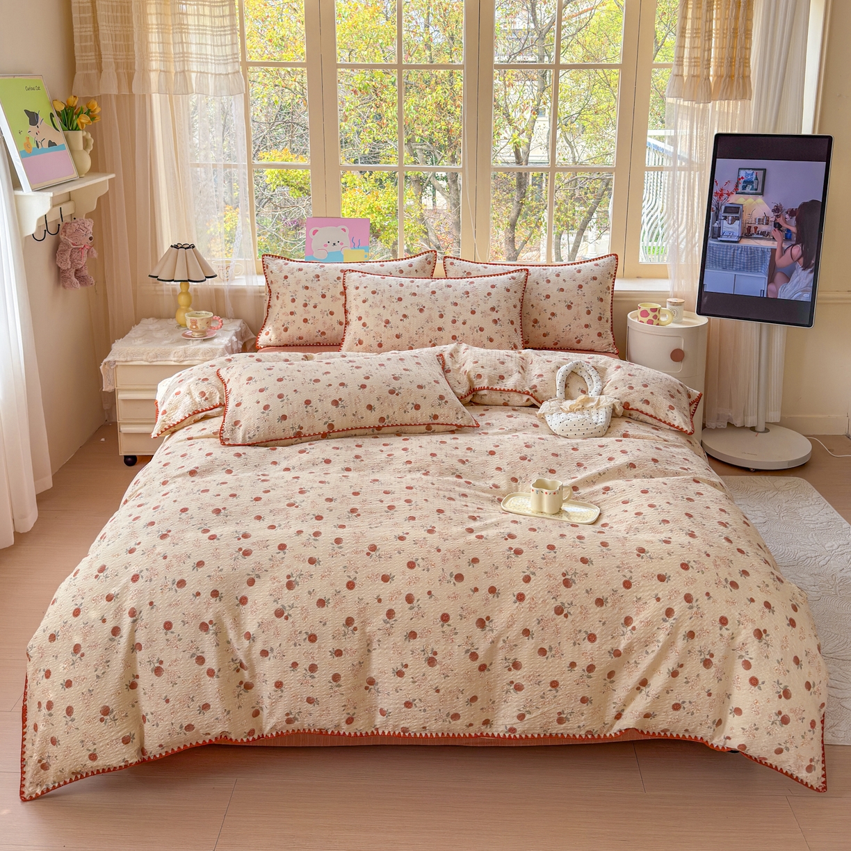 91家纺网 家纺一手货源 找家纺 仟网汇 2026新款贝壳边泡芙纱三角针四件套 柿柿如意