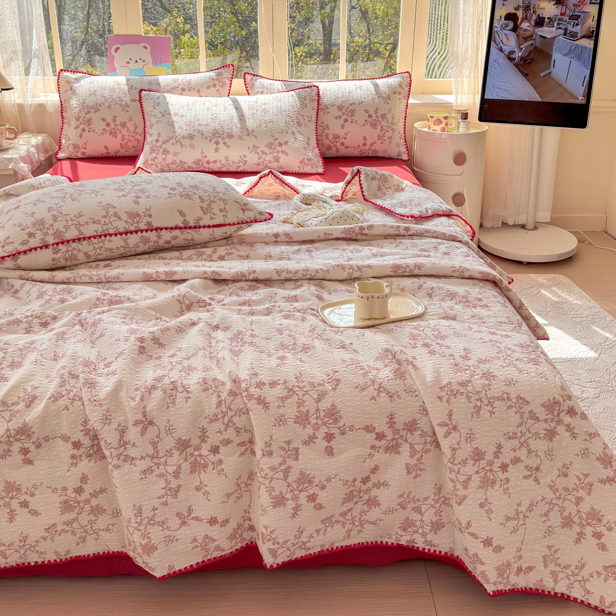 91家纺网 家纺一手货源 找家纺 仟网汇 2026新款贝壳边泡芙纱三角针夏被四件套 丽莎