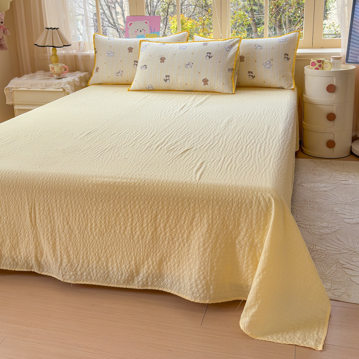 91家纺网 家纺一手货源 找家纺 仟网汇 2026新款贝壳边泡芙纱三角针夏被四件套 奶油小狗