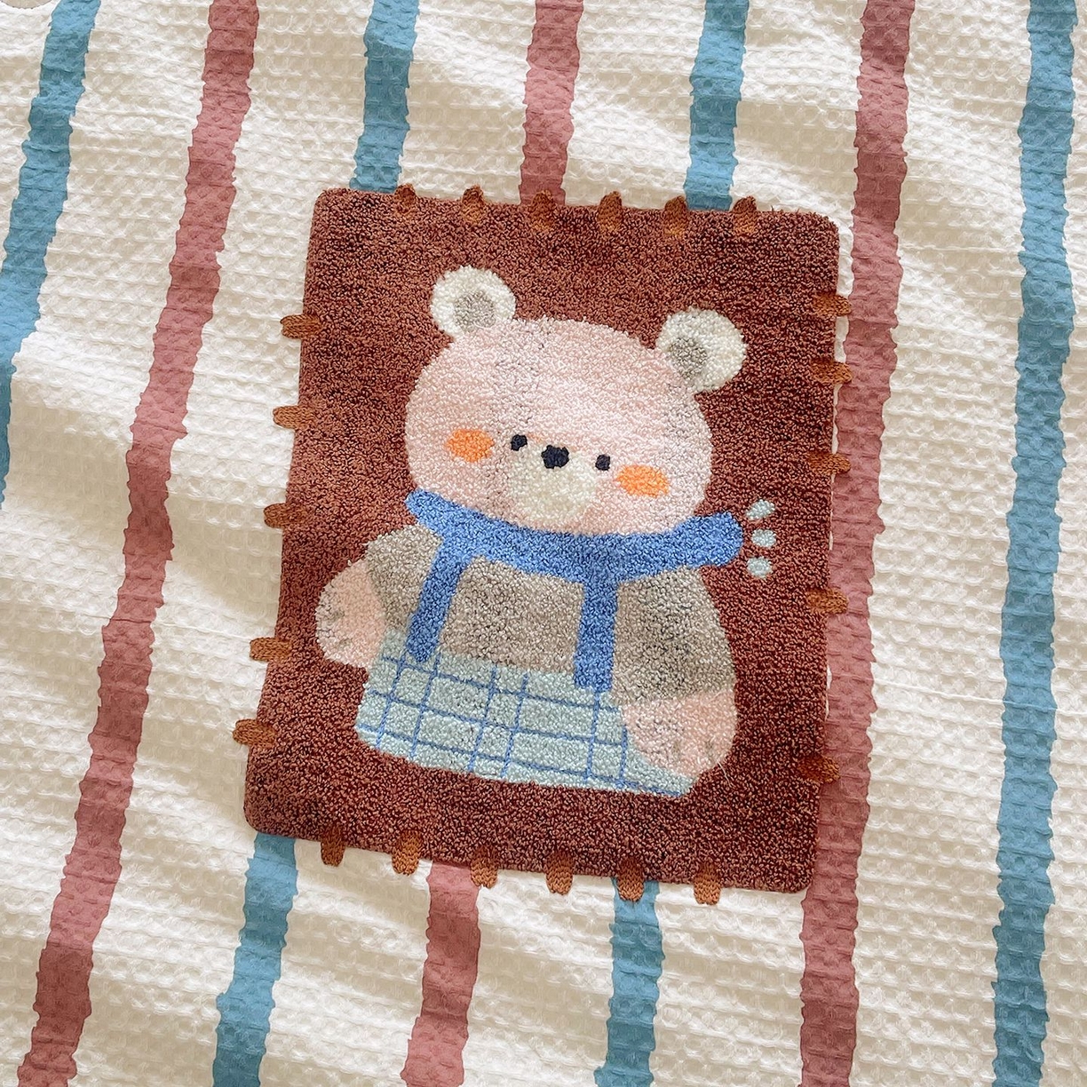 91家纺网 家纺一手货源 找家纺 （总）莱宁被业 2026新款A类全棉华夫格提花毛巾绣卡通大豆夏被