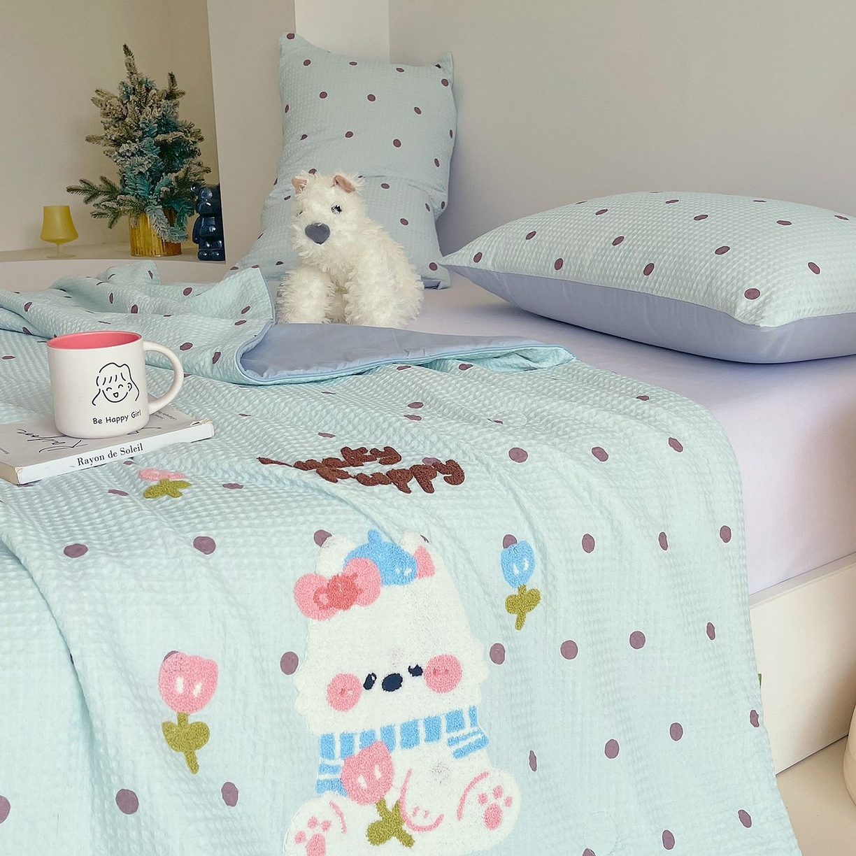 91家纺网 家纺一手货源 找家纺 莱宁被业 2026新款A类全棉华夫格提花毛巾绣卡通大豆夏被 萌宠西高地