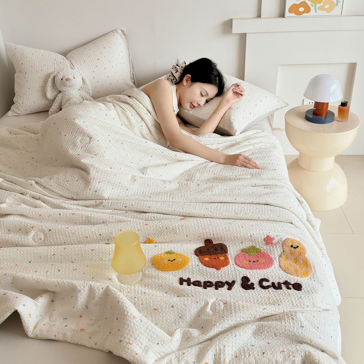 91家纺网 家纺一手货源 找家纺 莱宁被业 2026新款A类全棉华夫格提花毛巾绣卡通大豆夏被 好柿花生