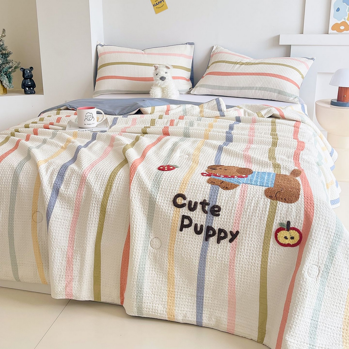 91家纺网 家纺一手货源 找家纺 莱宁被业 2026新款A类全棉华夫格提花毛巾绣卡通大豆夏被 莓莓狗