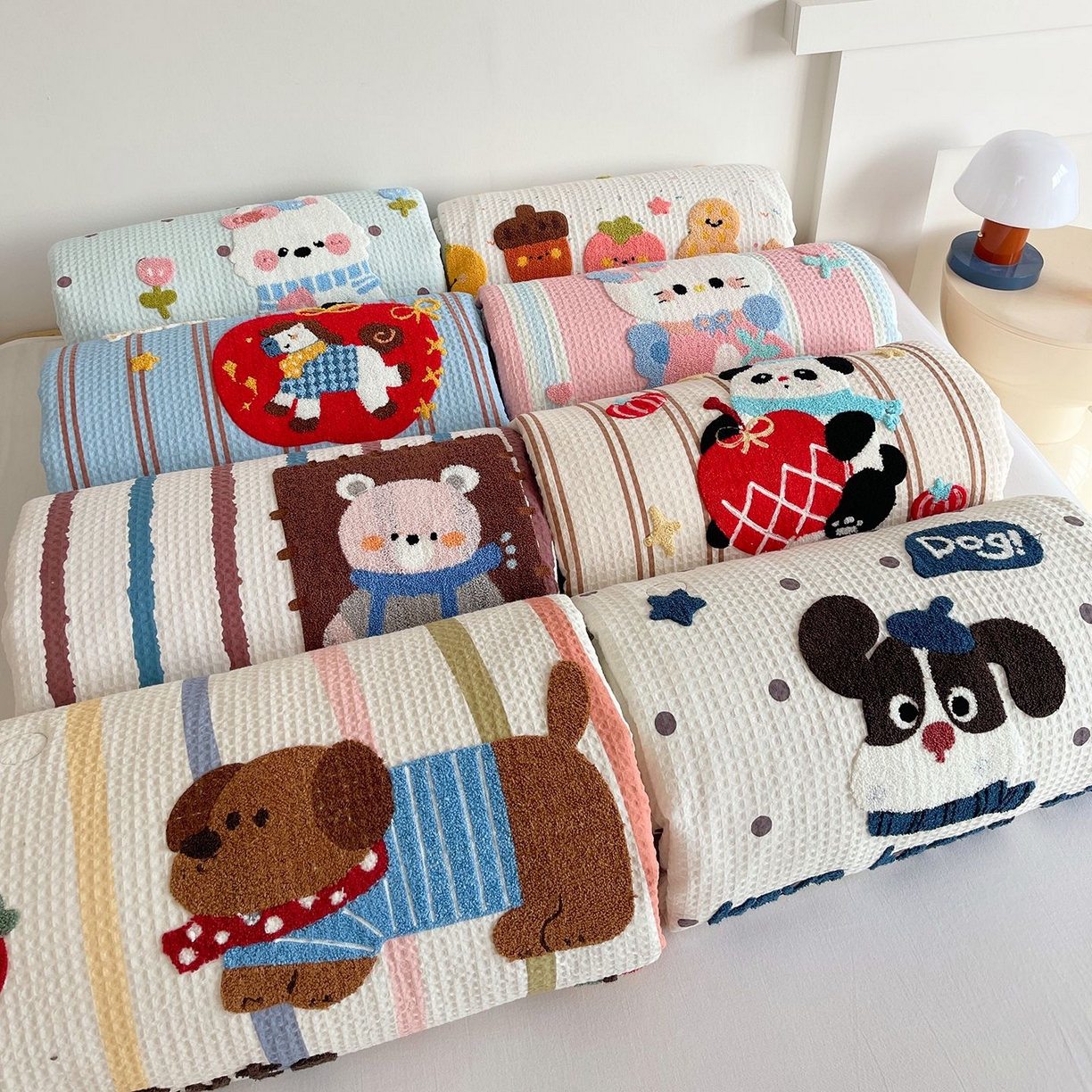 91家纺网 家纺一手货源 找家纺 莱宁被业 2026新款A类全棉华夫格提花毛巾绣卡通大豆夏被 组合图