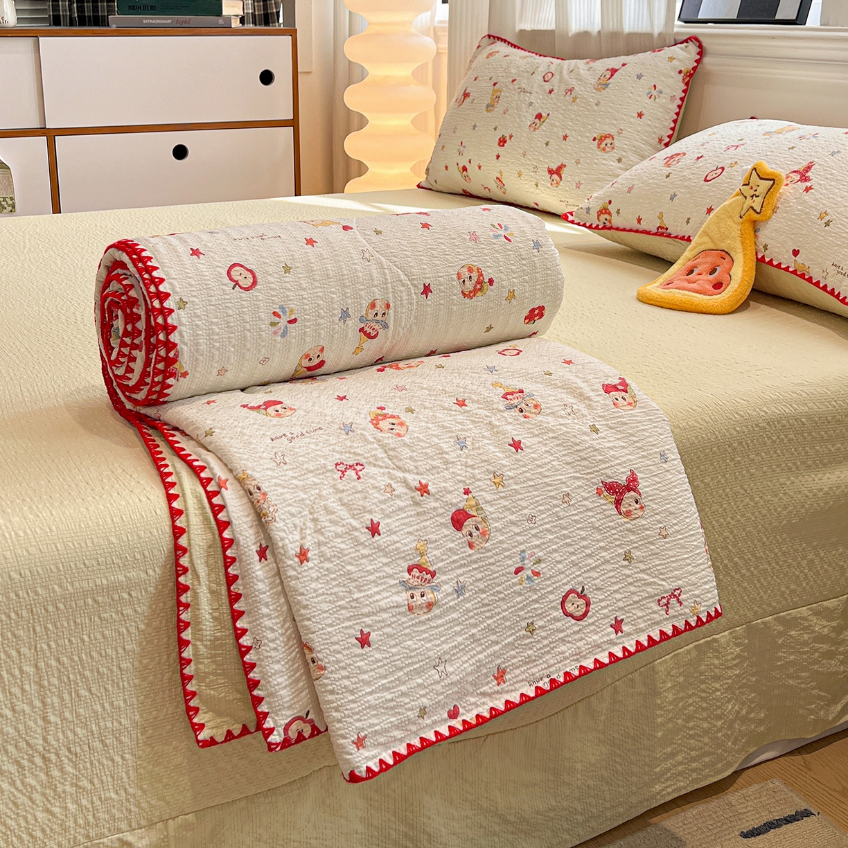 91家纺网 家纺一手货源 找家纺 （总）仟网汇 2026新款三角针贝壳边泡芙纱夏被四件套