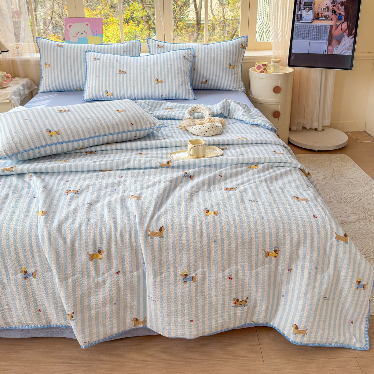 91家纺网 家纺一手货源 找家纺 仟网汇 2026新款三角针贝壳边泡芙纱夏被四件套 三角针-滑板狗