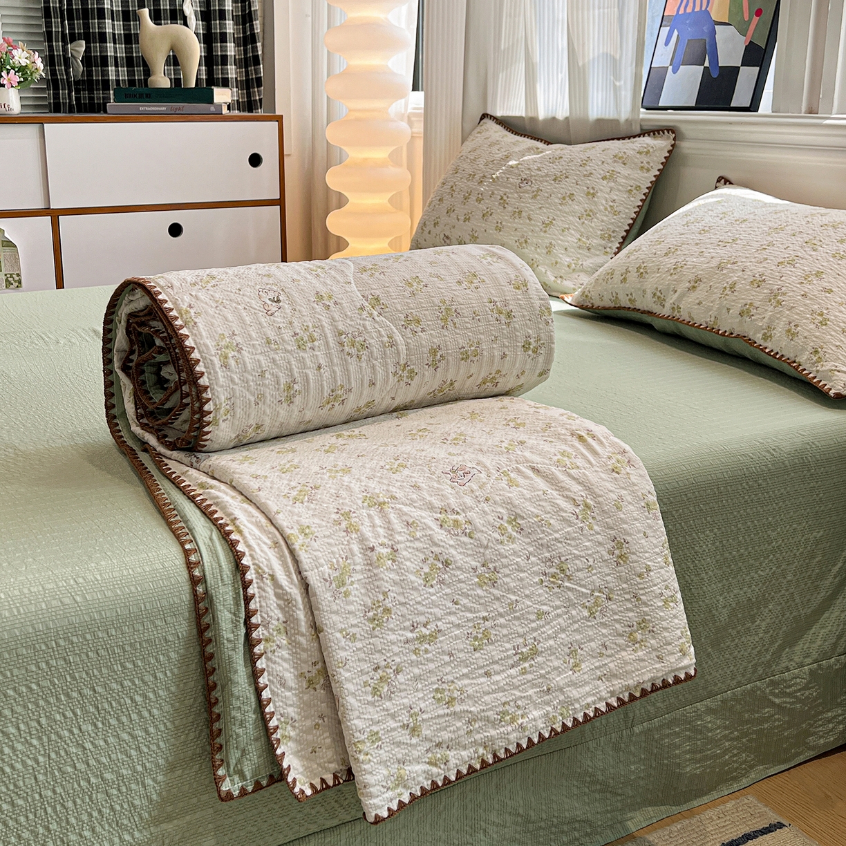 仟网汇 2026新款三角针贝壳边泡芙纱夏被四件套 三角针夏被-春日小兔