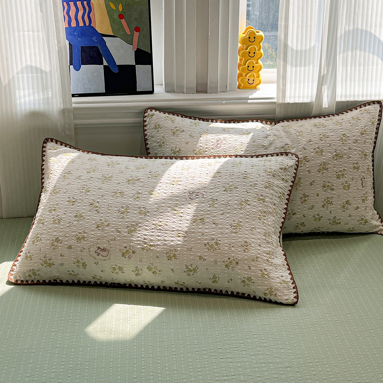 91家纺网 家纺一手货源 找家纺 仟网汇 2026新款三角针贝壳边泡芙纱夏被四件套 三角针夏被-春日小兔