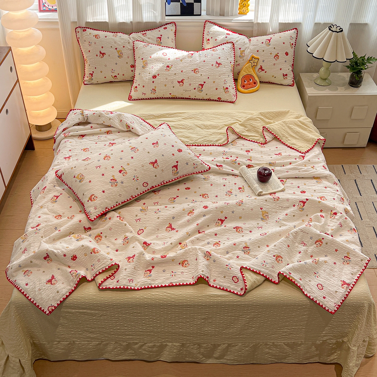 91家纺网 家纺一手货源 找家纺 仟网汇 2026新款三角针贝壳边泡芙纱夏被四件套 三角针夏被-蛋糕星人