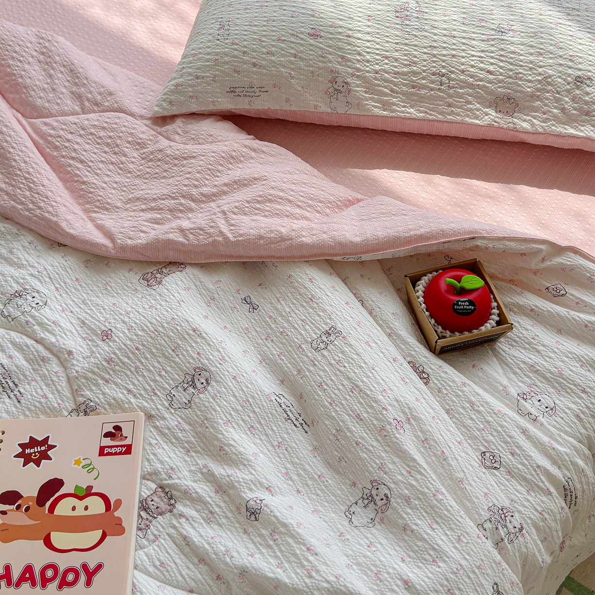 91家纺网 家纺一手货源 找家纺 玉海棠家纺 2026新款云感泡芙棉夏被空调被夏凉被四件套 粉萌