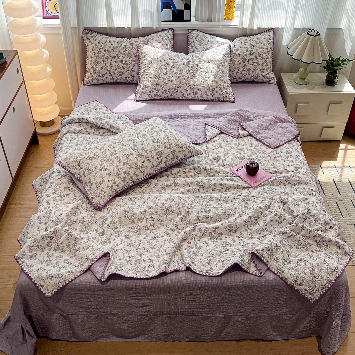 91家纺网 家纺一手货源 找家纺 仟网汇 2026新款三角针贝壳边泡芙纱夏被四件套 三角针夏被-花影