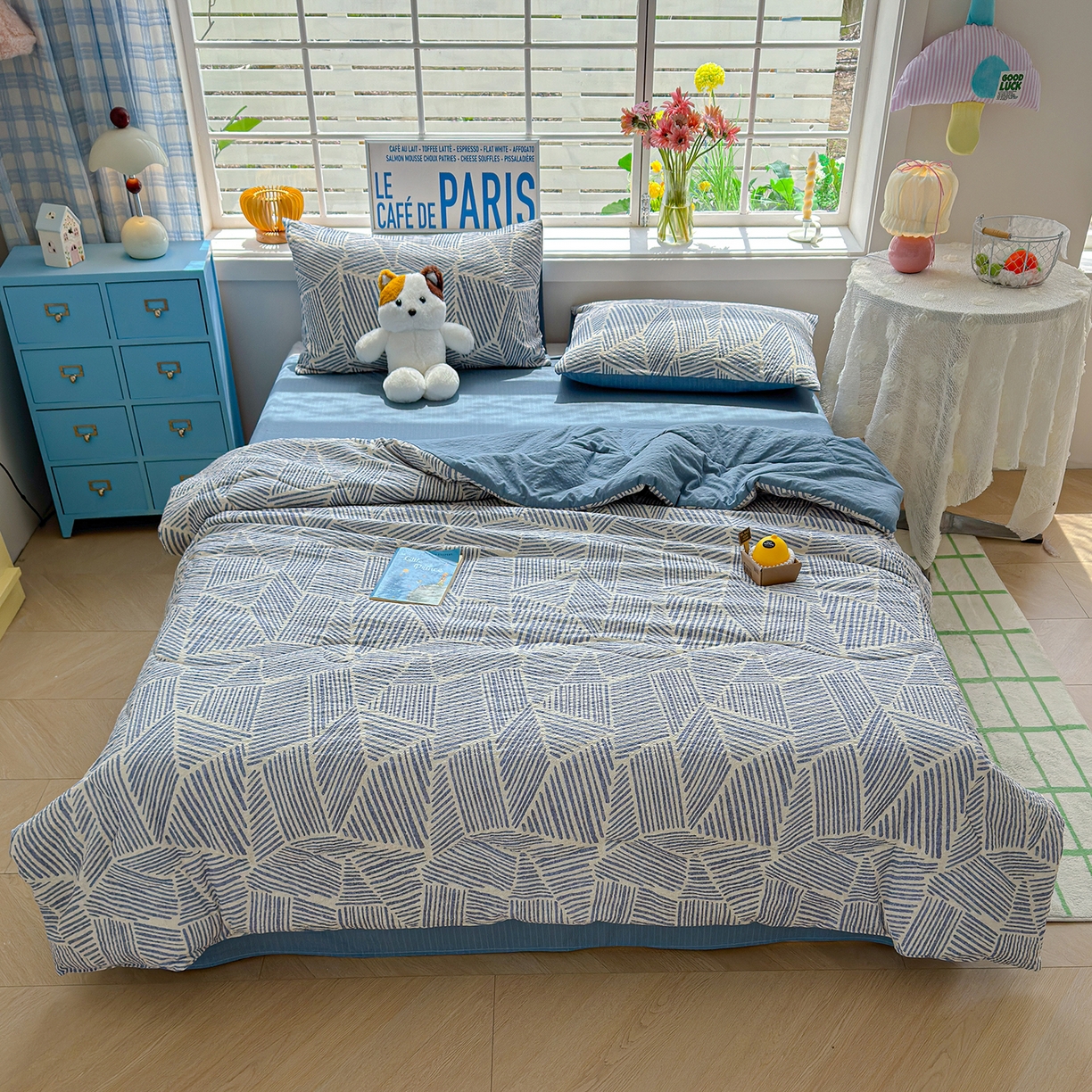 91家纺网 家纺一手货源 找家纺 玉海棠家纺 2026新款云感泡芙棉夏被空调被夏凉被四件套 蓝白织序