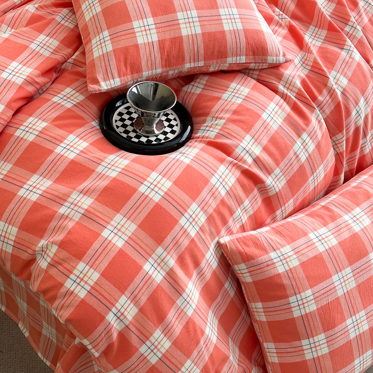 91家纺网 家纺一手货源 找家纺 蓝梦 2026新款全棉纯棉色织水洗棉简约四件套-大格 桃粉