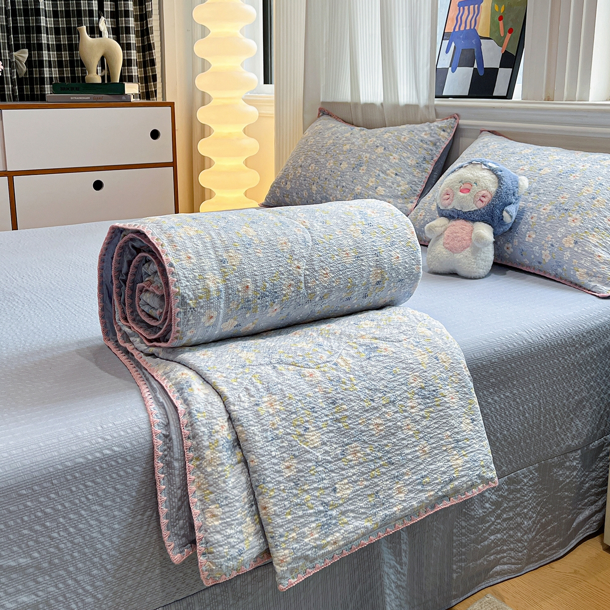 仟网汇 2026新款三角针贝壳边泡芙纱夏被四件套 三角针夏被-蓝樱